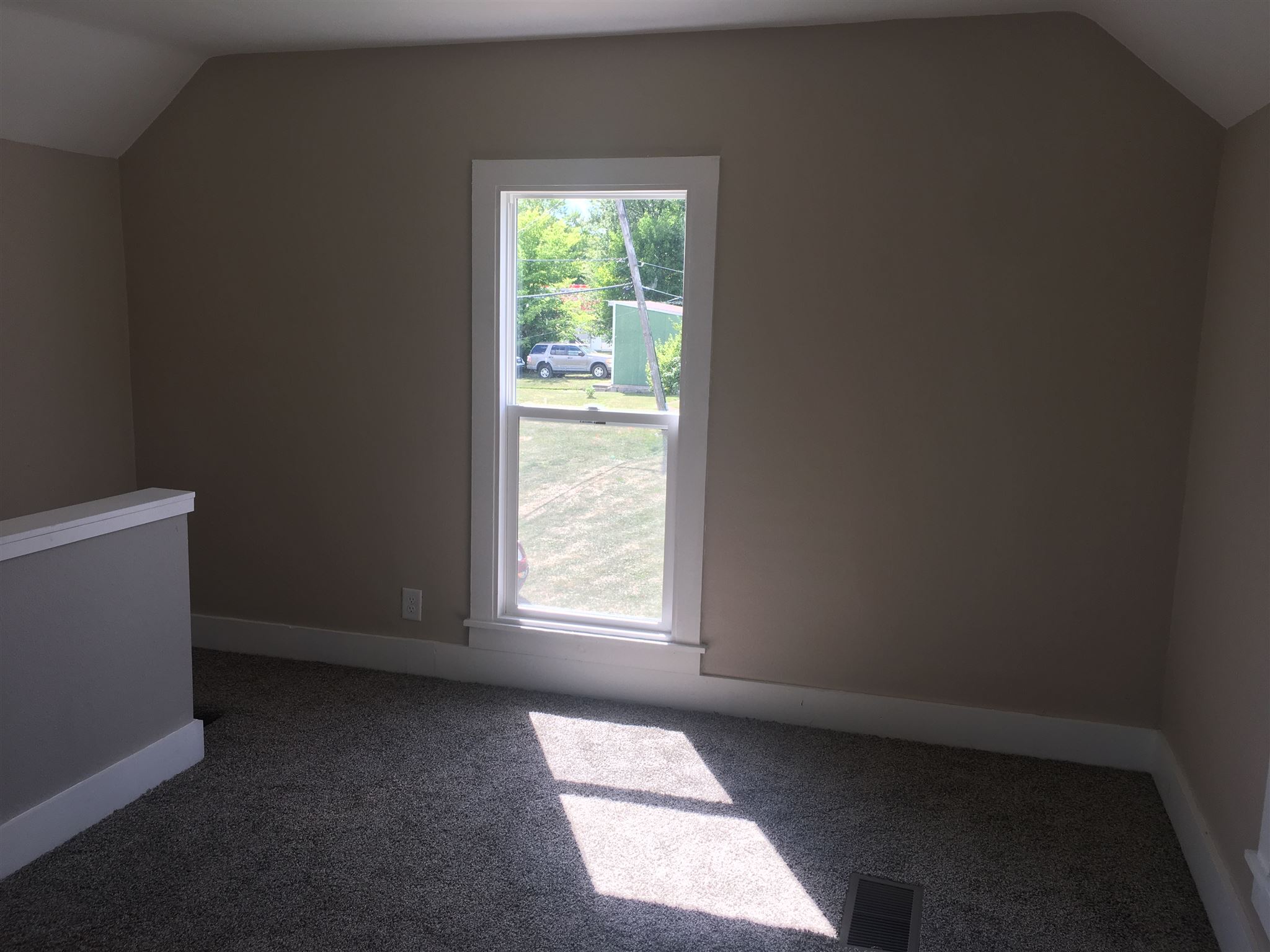 114 Western Avenue Butler, IN 46721 - Photo 25 of 36