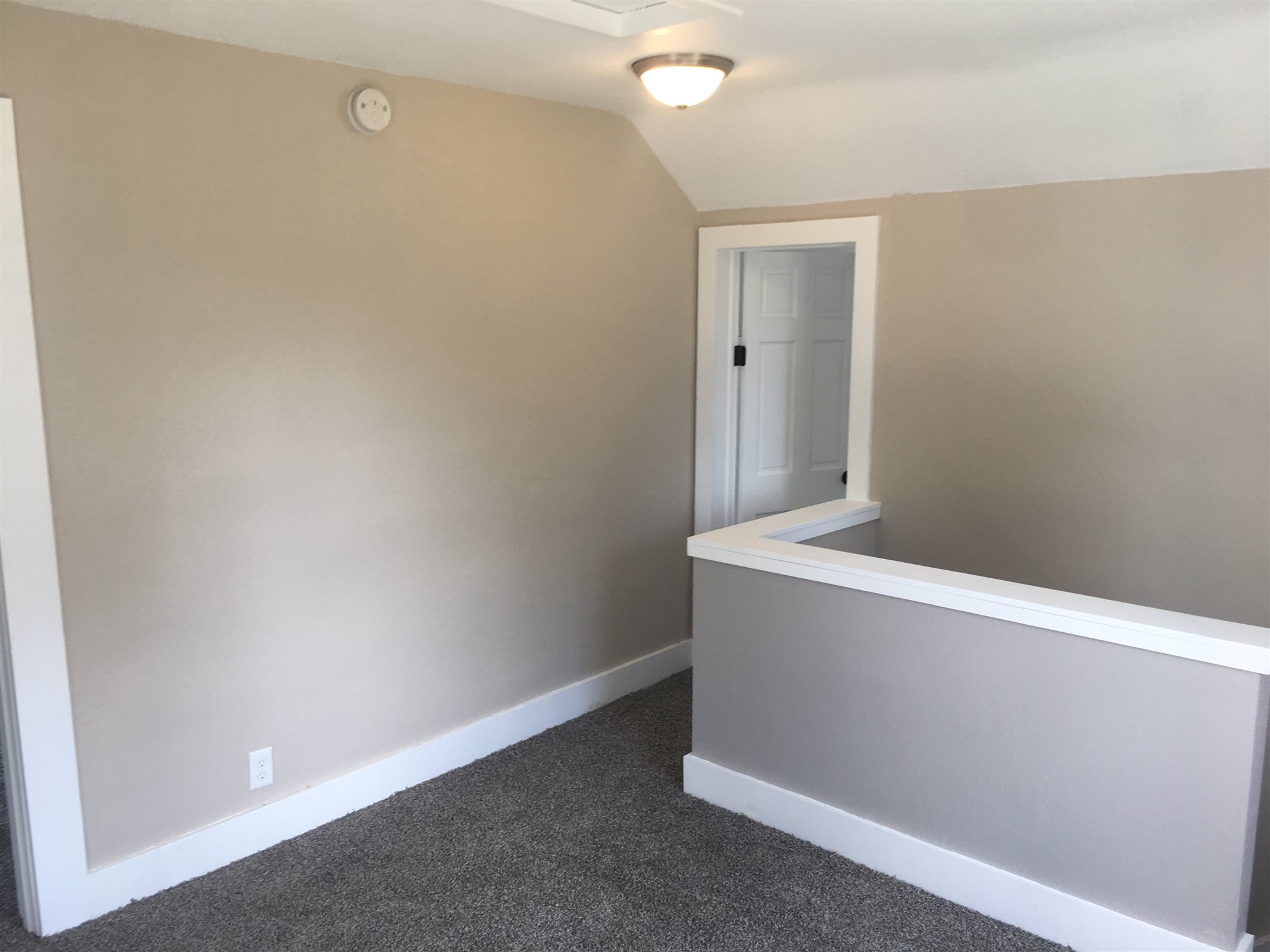 114 Western Avenue Butler, IN 46721 - Photo 26 of 36