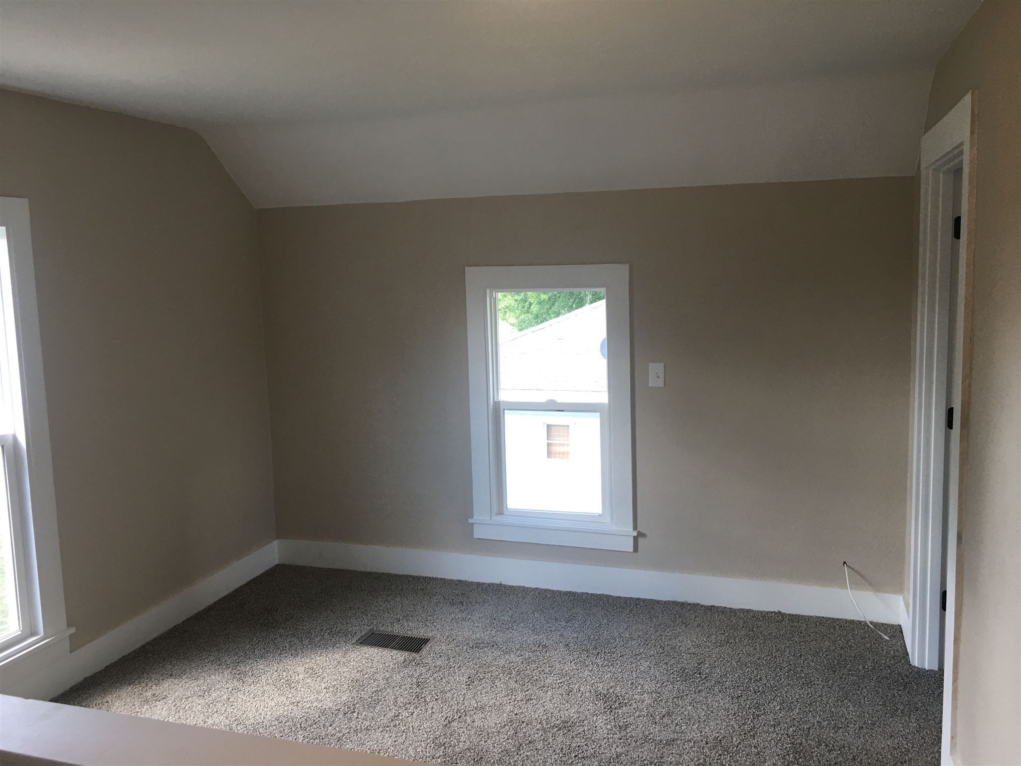 114 Western Avenue Butler, IN 46721 - Photo 30 of 36