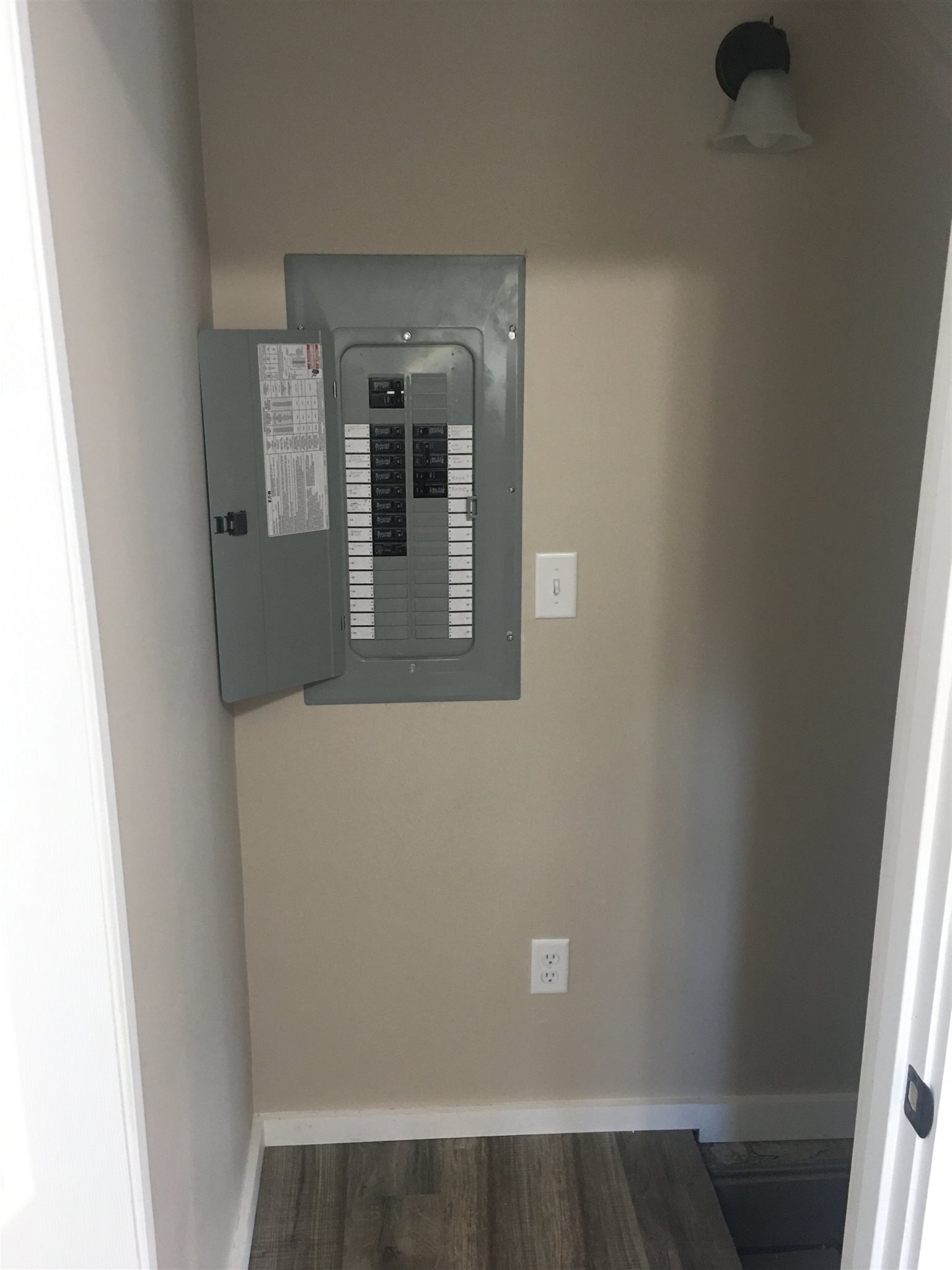 114 Western Avenue Butler, IN 46721 - Photo 33 of 36