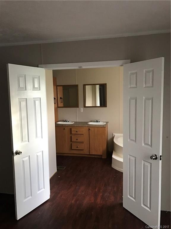 312 Joe Cloninger Road Bessemer City, NC 28016 - Photo 4 of 15 Gallery Image 4