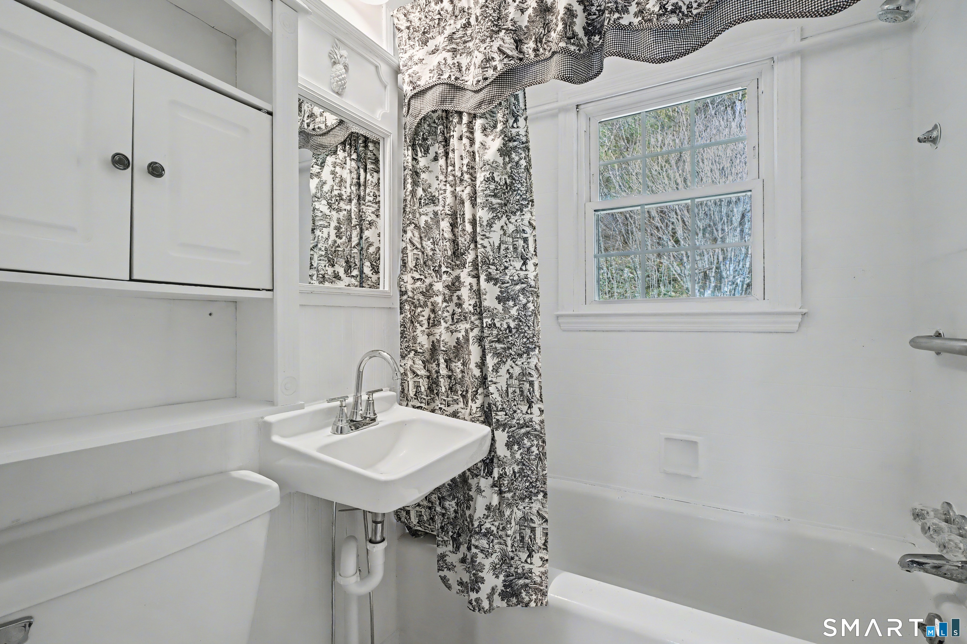 107 Horse Pond Road Madison, CT 06443 - Photo 24 of 44