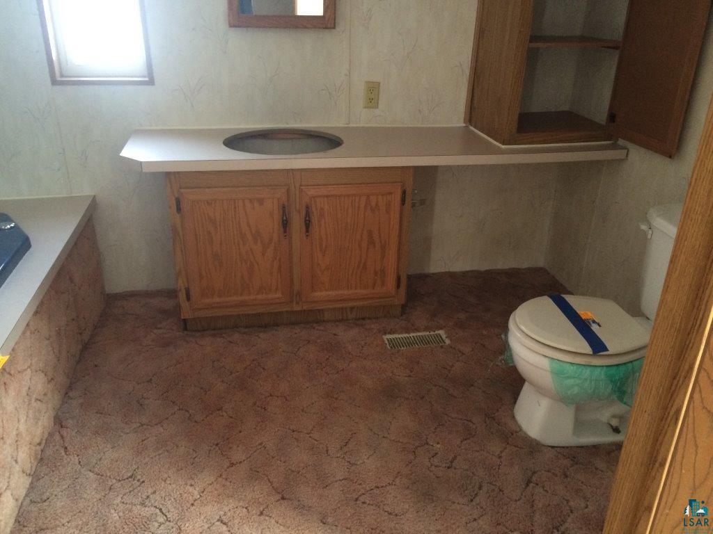 4449 Emerson Road Duluth, MN 55803 - Photo 8 of 17
