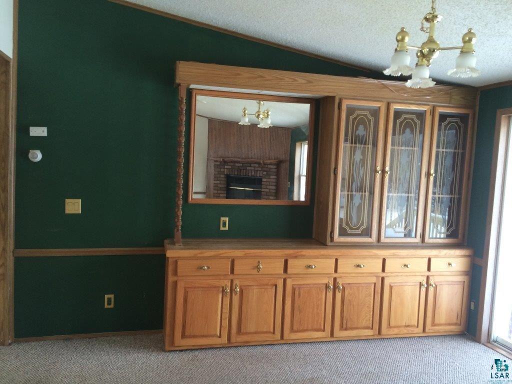 4449 Emerson Road Duluth, MN 55803 - Photo 10 of 17