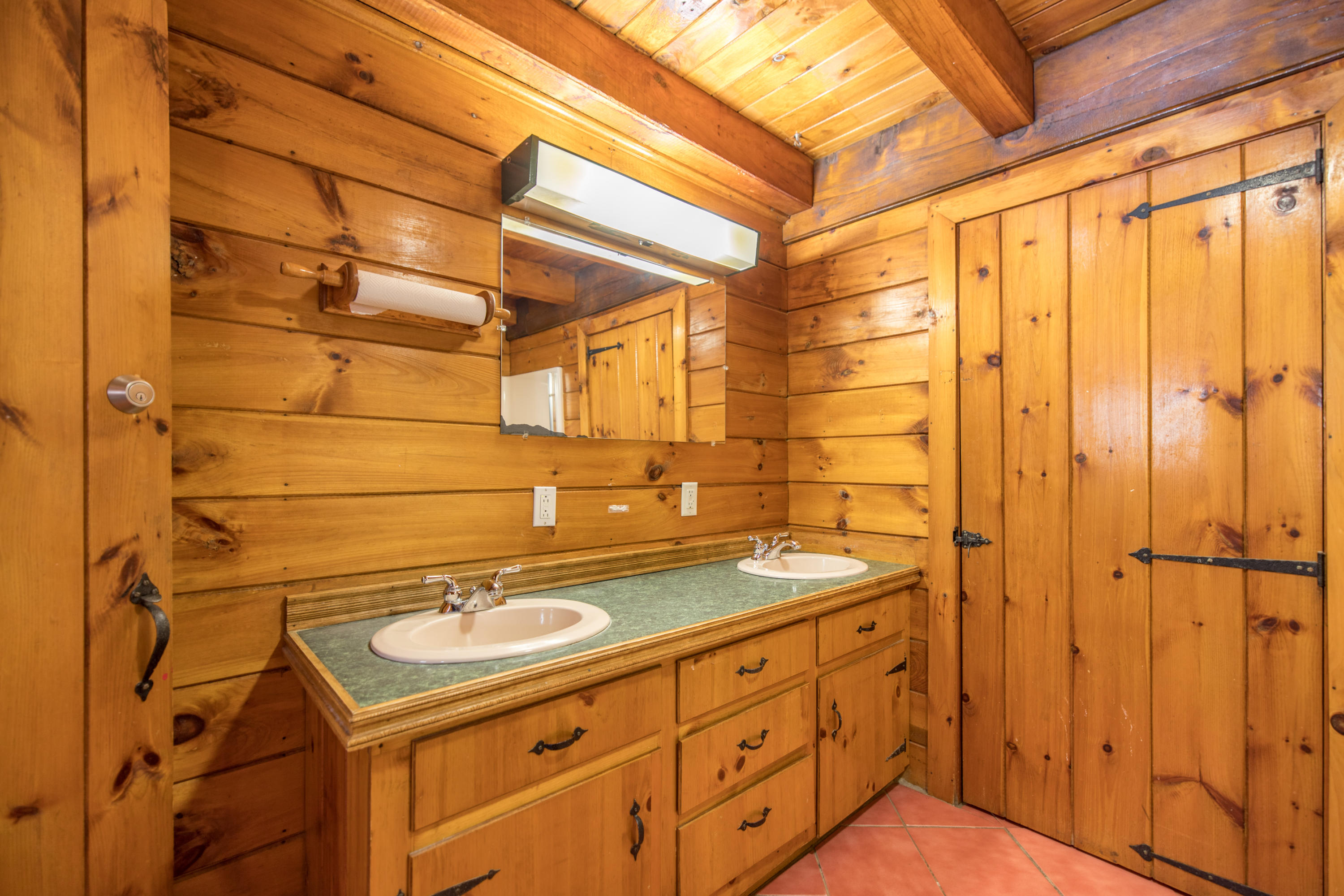 36 Gordon Road Dayton, ME 04005 - Photo 31 of 54 6I3A9487-HDR