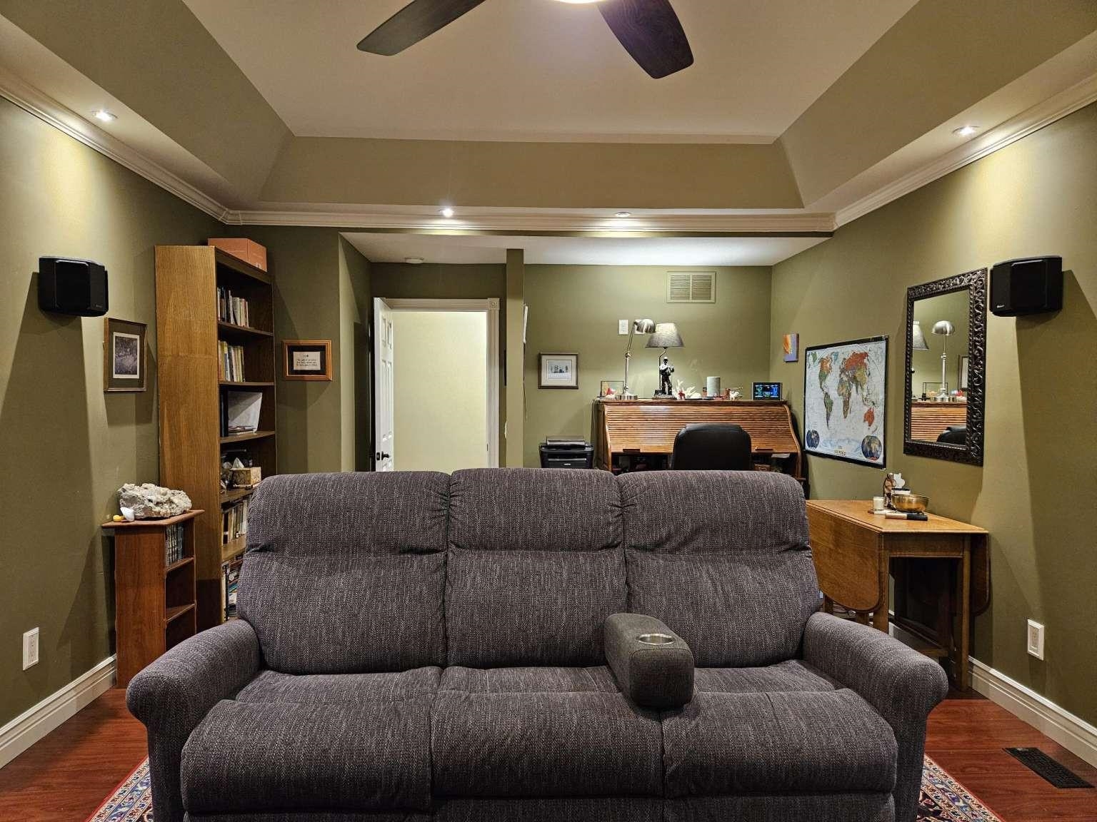 1200 Tyler Road Woodbine, NJ 08270 - Photo 20 of 29 a living room with furniture and a flat screen tv