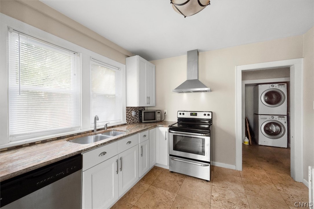 203 French Road Utica, NY 13502 - Photo 5 of 37