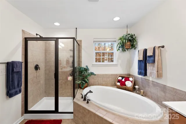 $769,900 | 401 Brookridge Drive, Mount Holly, NC 28120