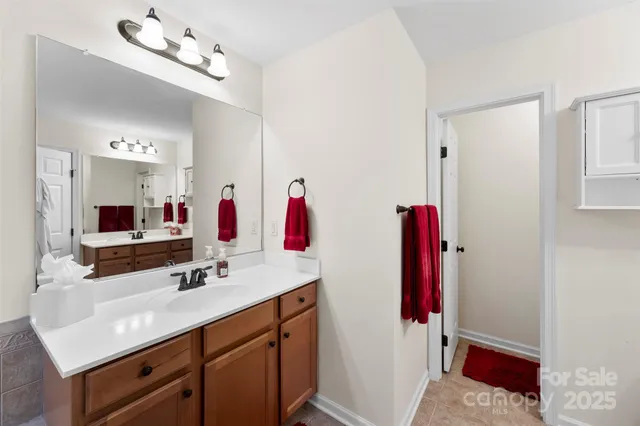 $769,900 | 401 Brookridge Drive, Mount Holly, NC 28120