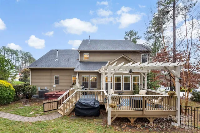 $769,900 | 401 Brookridge Drive, Mount Holly, NC 28120