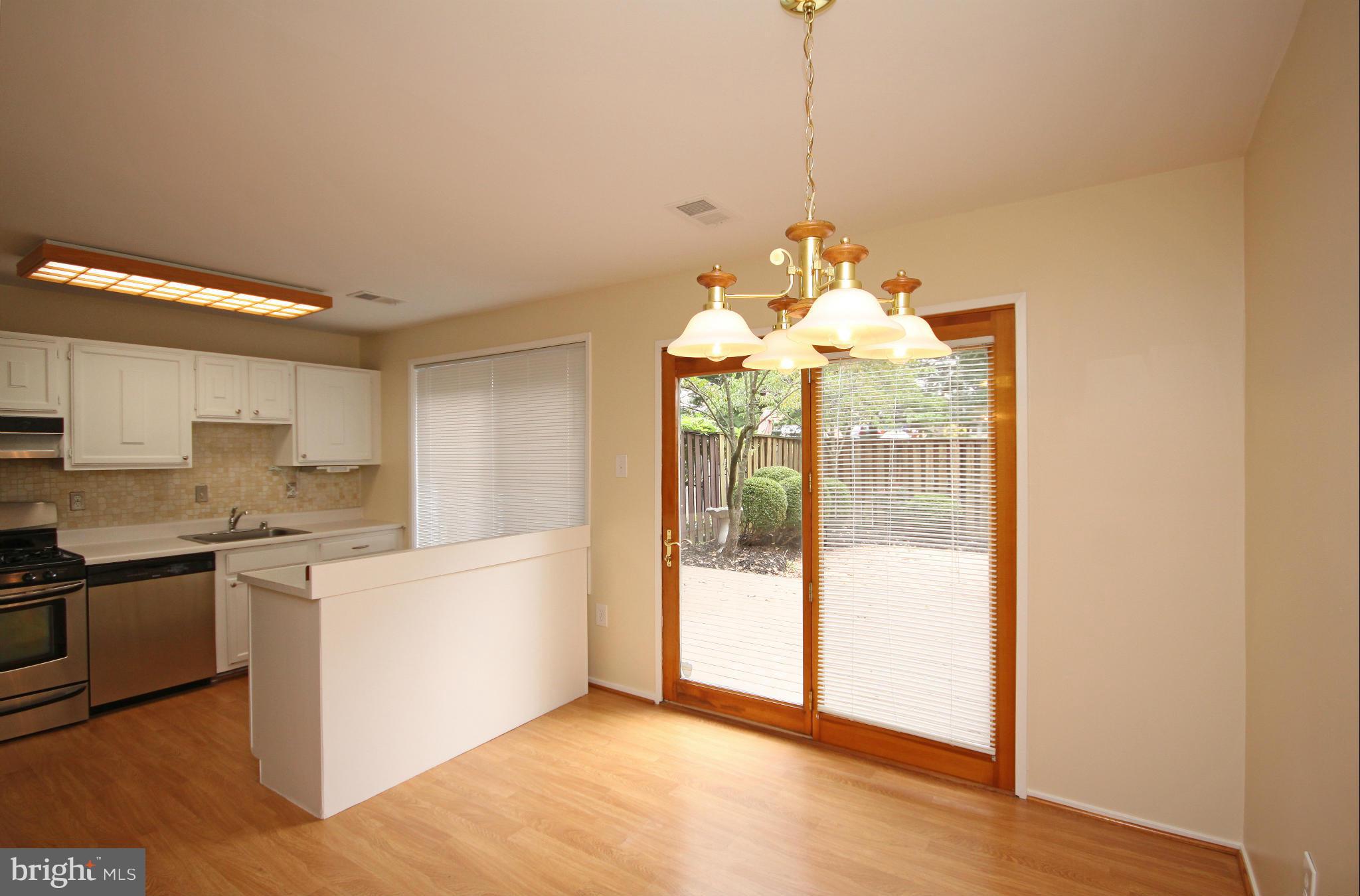 9424 Kilimanjaro Road Columbia, MD 21045 - Photo 10 of 30 Dining Room