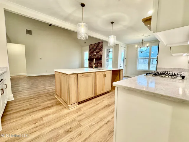 $499,900 | 127 Bakersfield Way, Nesbit, MS 38651