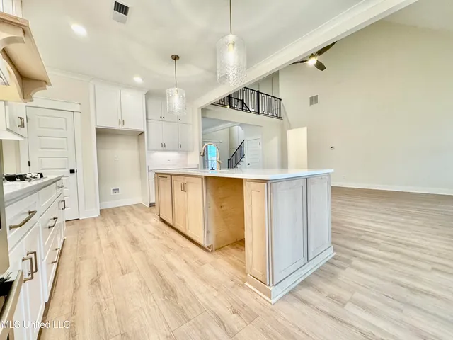 $499,900 | 127 Bakersfield Way, Nesbit, MS 38651