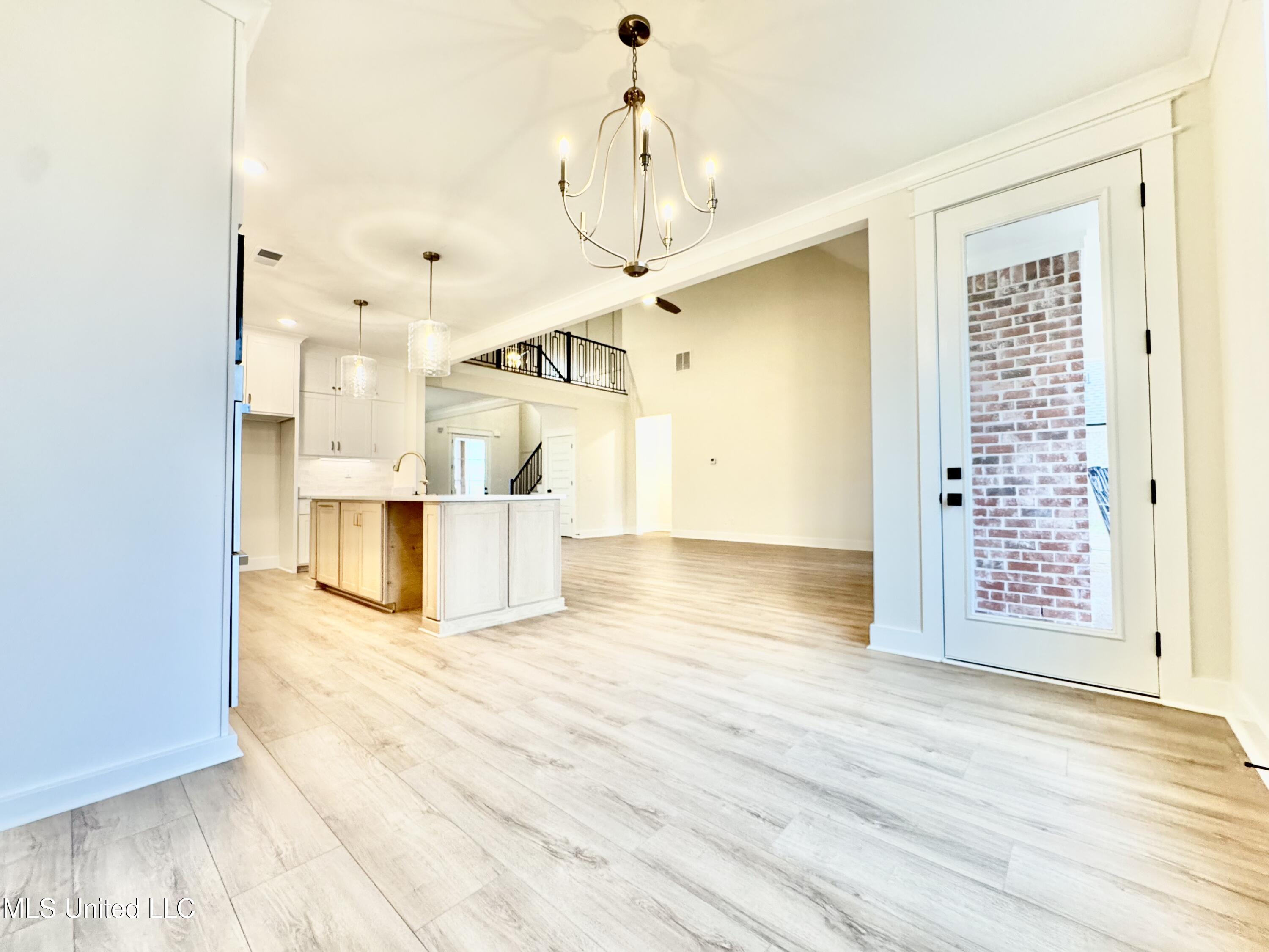 127 Bakersfield Way Nesbit, MS 38651 - Photo 17 of 35 IMG_3925