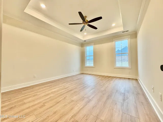 $499,900 | 127 Bakersfield Way, Nesbit, MS 38651