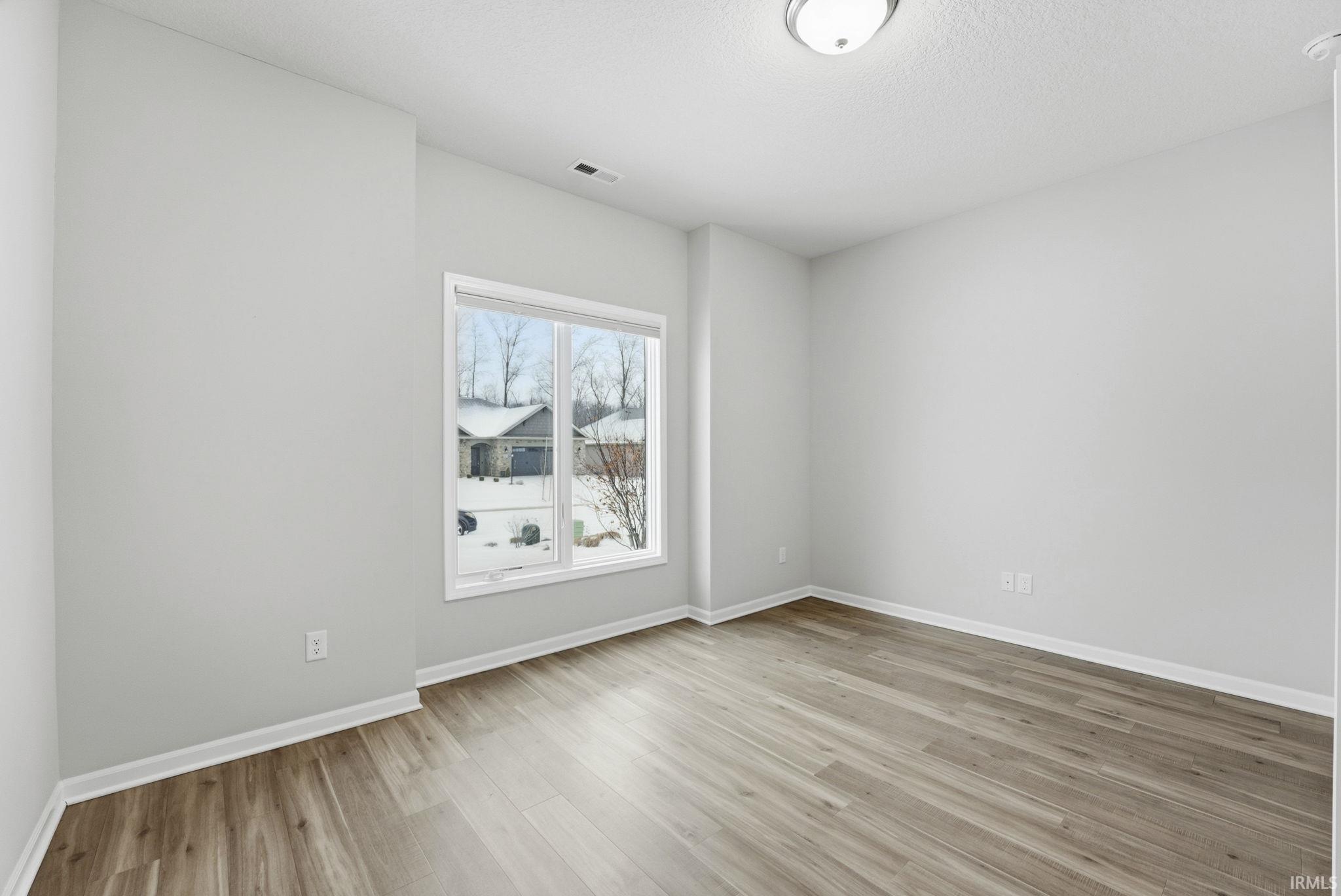 832 Owls Point Fort Wayne, IN 46825 - Photo 13 of 18