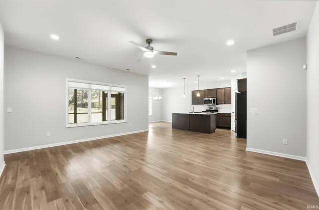 $330,000 | 832 Owls Point, Fort Wayne, IN 46825