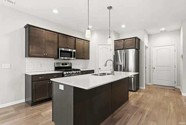 $330,000 | 832 Owls Point, Fort Wayne, IN 46825