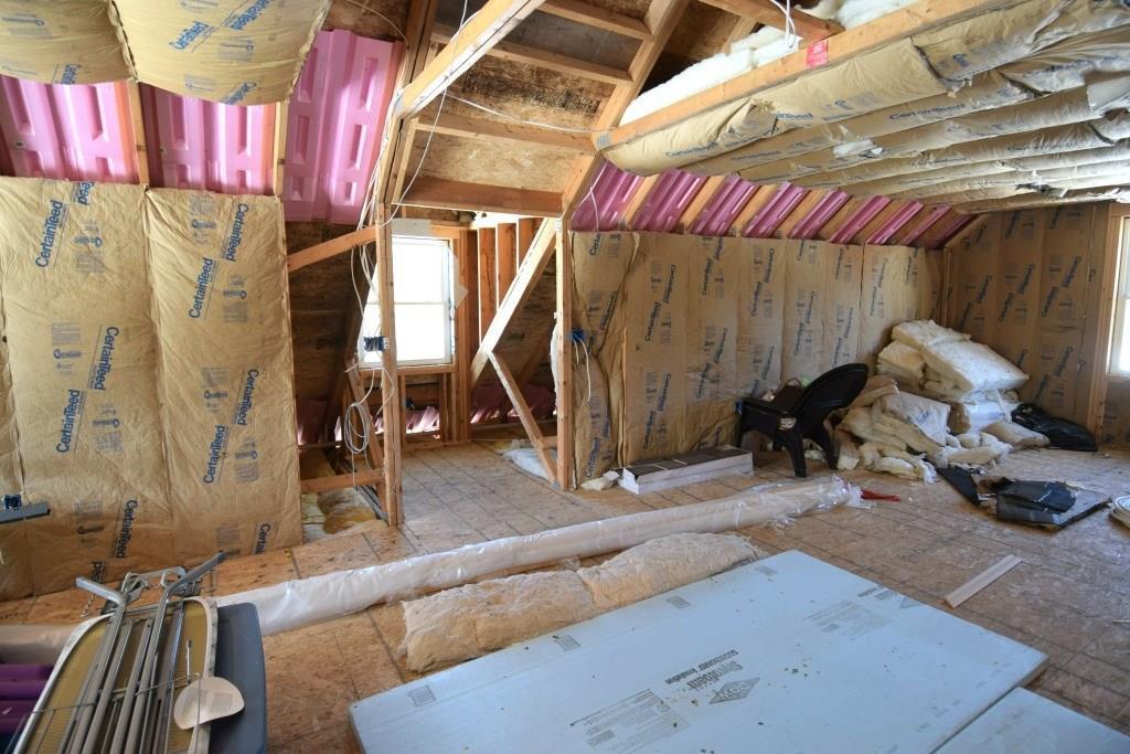 92 Padham Road Solon, ME 04979 - Photo 8 of 14 2nd Floor