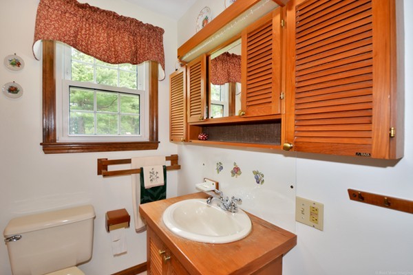 8 Madison Road Northborough, MA 01532 - Photo 18 of 24 Gallery Image 18