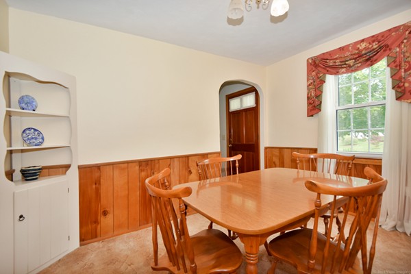8 Madison Road Northborough, MA 01532 - Photo 5 of 24 Gallery Image 5
