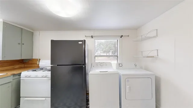 $1,250 | 303 Montclair Avenue, College Station, TX 77840