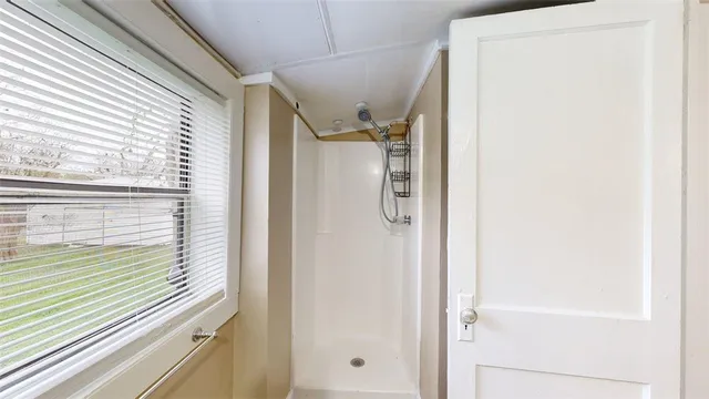 $1,250 | 303 Montclair Avenue, College Station, TX 77840