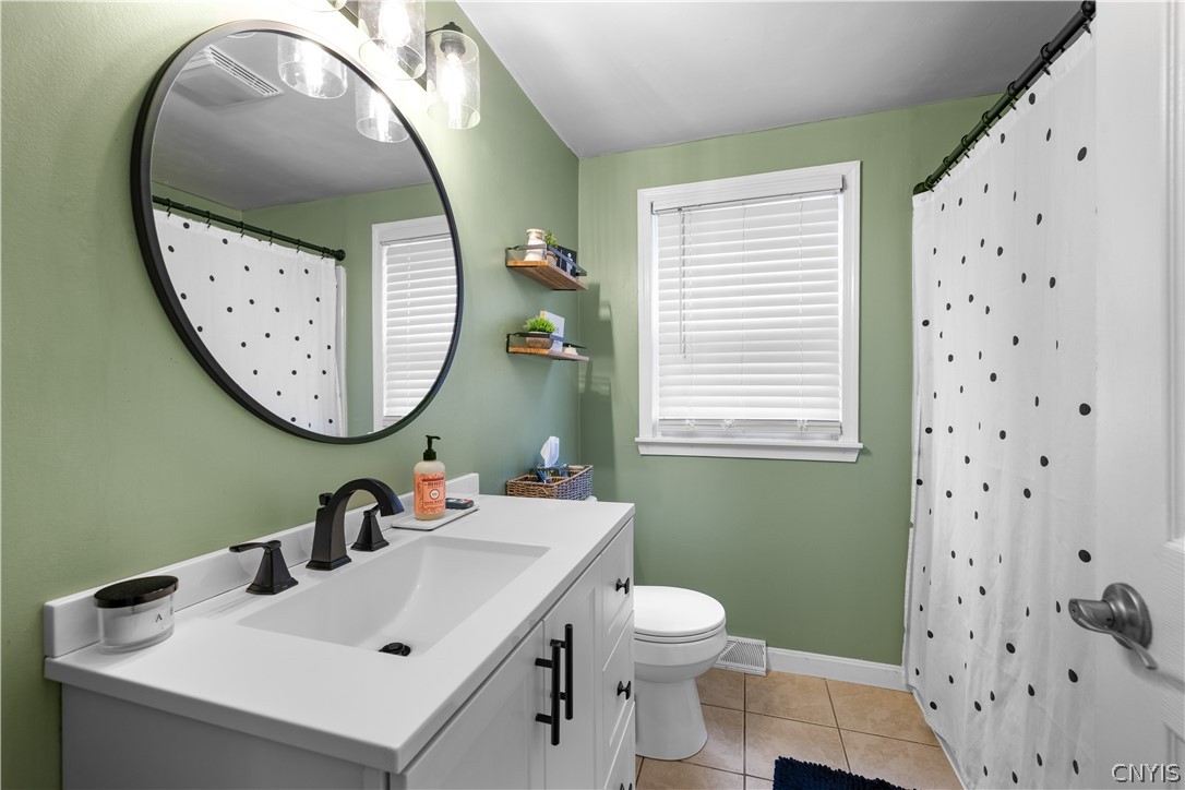 5464 Kenwood Road Utica, NY 13502 - Photo 10 of 19 Full Bath First Floor