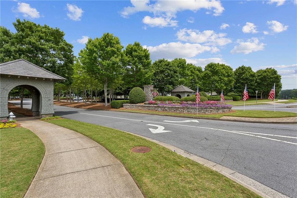 243 South Village Square Canton, GA 30115 - Photo 25 of 35