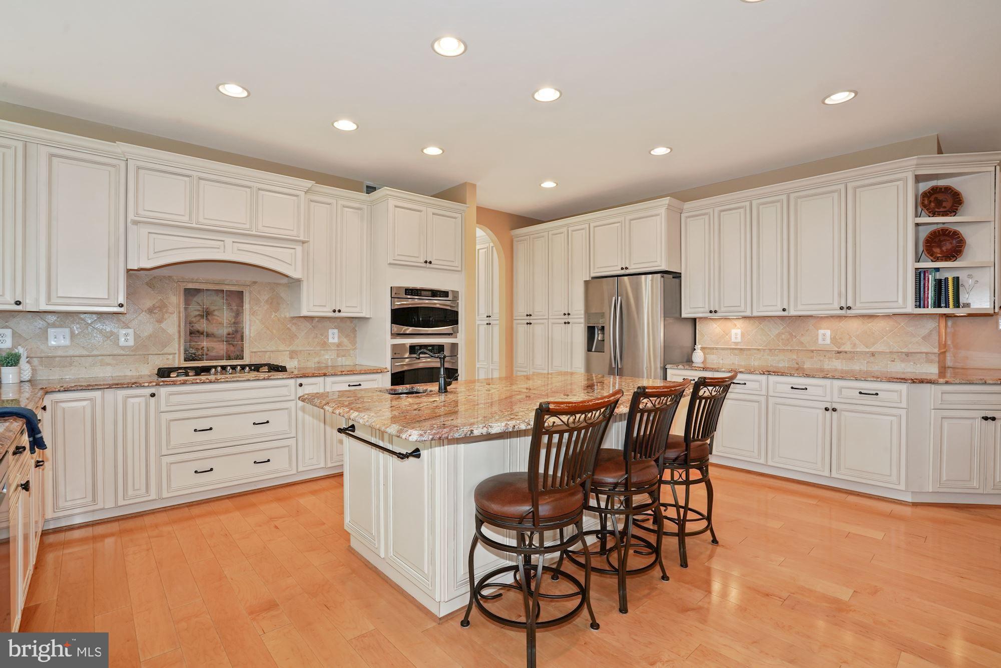 7609 Mcweadon Lane Springfield, VA 22150 - Photo 21 of 64 Kitchen