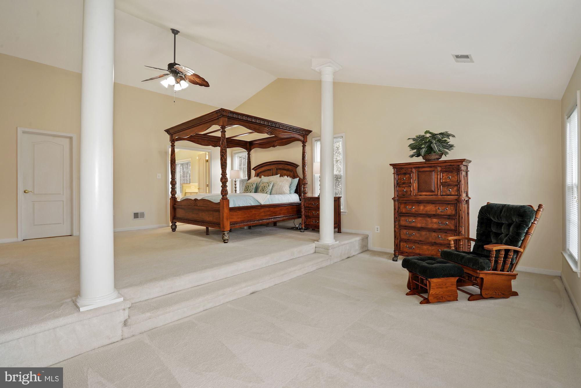 7609 Mcweadon Lane Springfield, VA 22150 - Photo 28 of 64 Master Bedroom