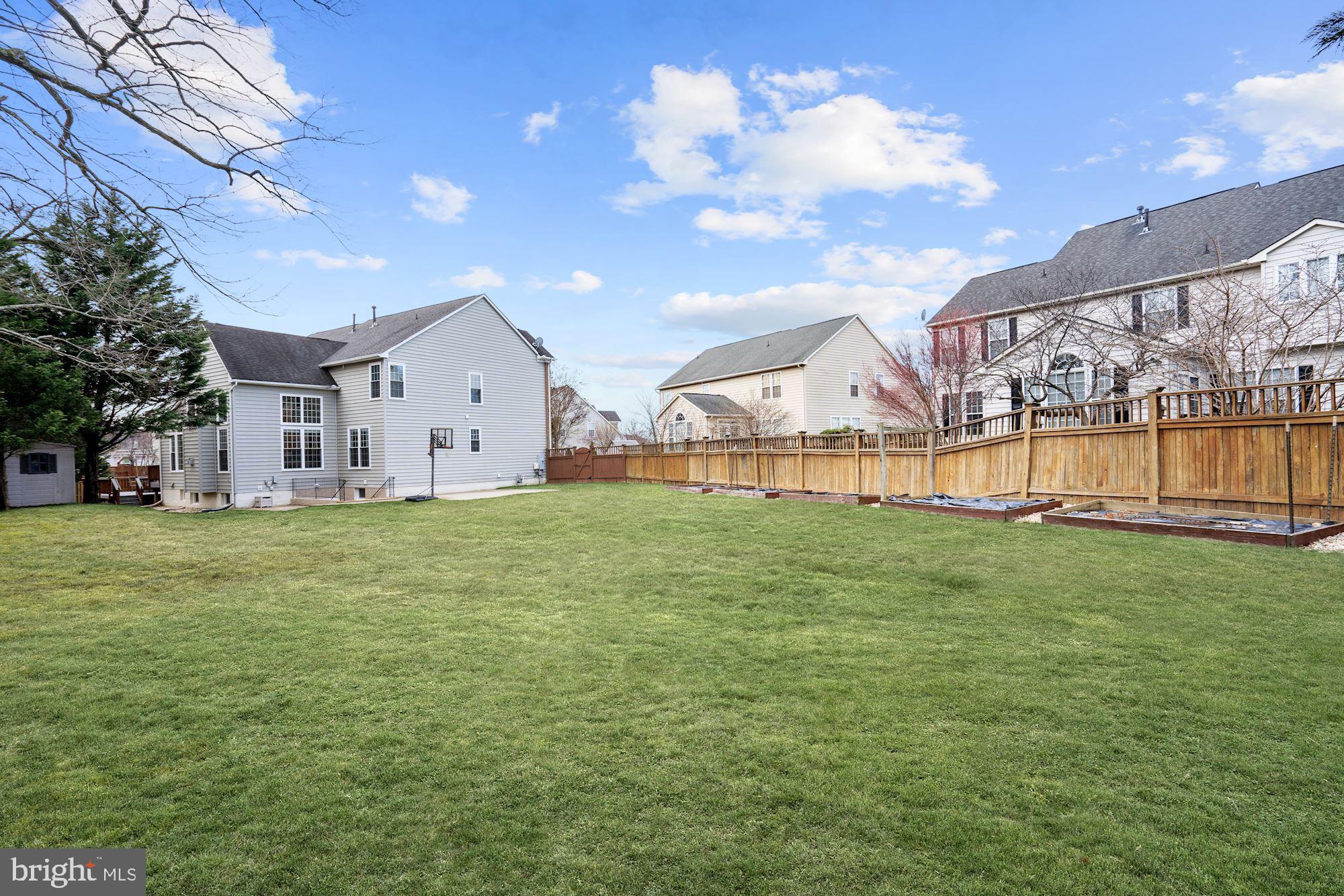 7609 Mcweadon Lane Springfield, VA 22150 - Photo 58 of 64 Exterior Rear