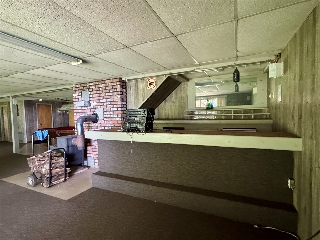 64 Number 10 Schoolhouse Road Charlton, MA 01507 - Photo 27 of 39