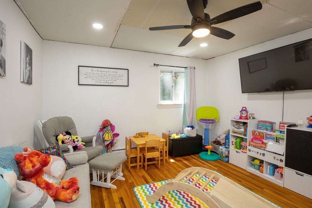 519 Warwick Road Northfield, MA 01360 - Photo 15 of 42
