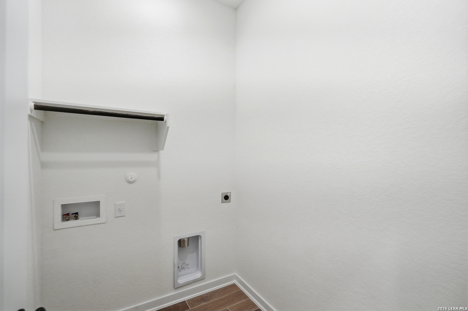 9427 Hidden Stone Schertz, TX 78154 - Photo 11 of 41