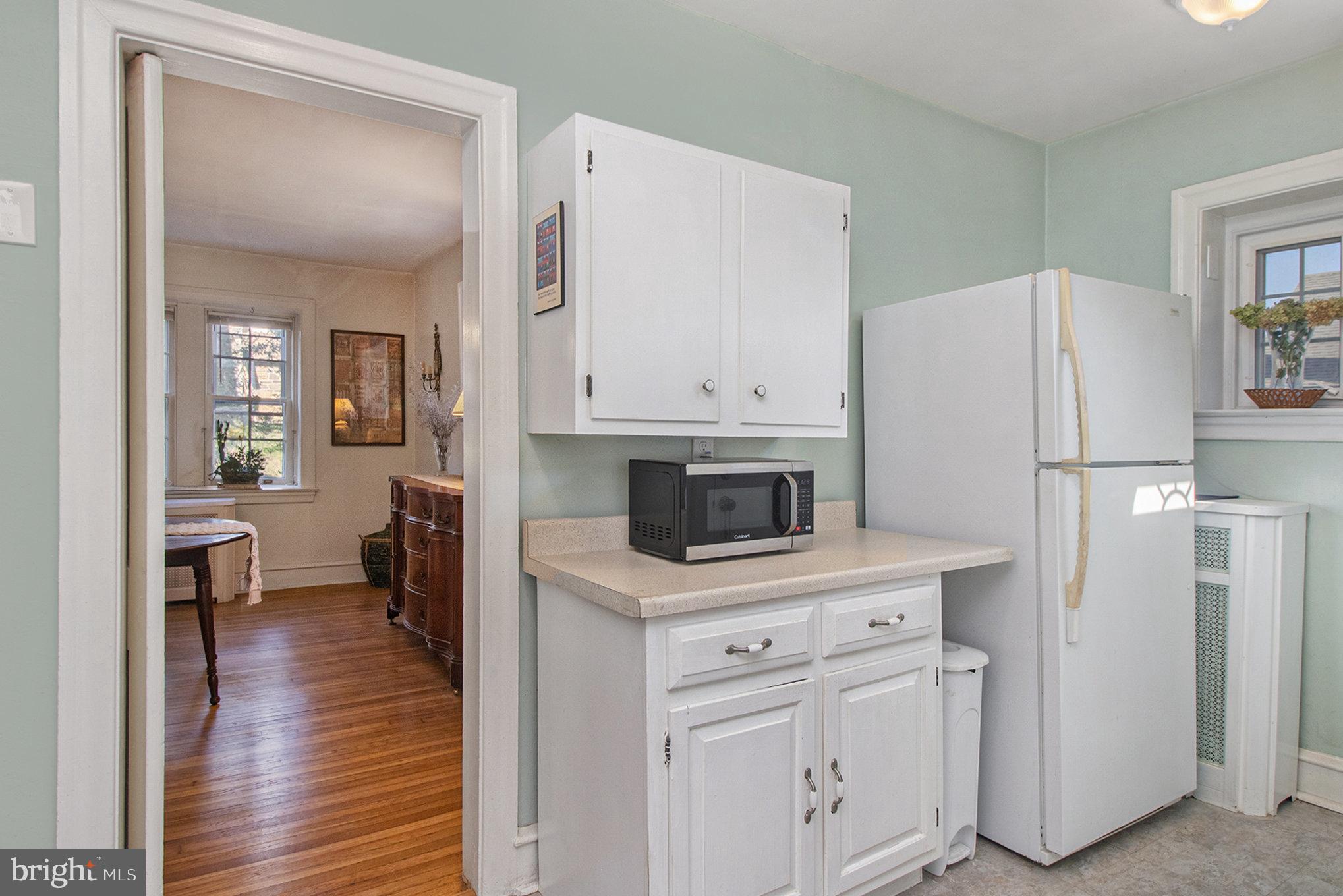 7115 Llanfair Road Upper Darby, PA 19082 - Photo 12 of 49 Kitchen with side board.