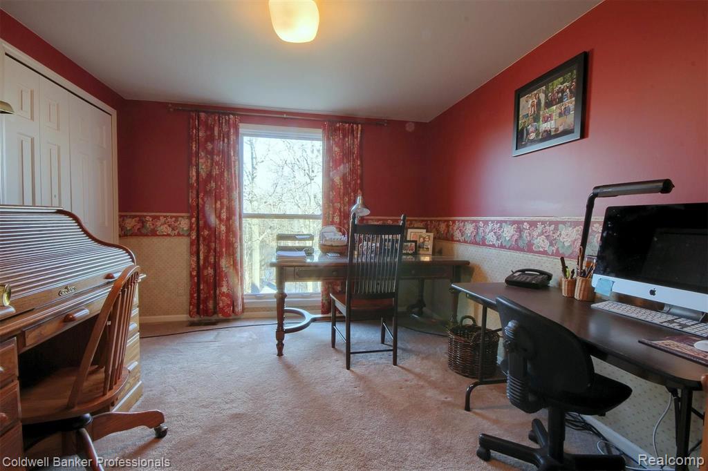 23285 Meridian Road Grosse Ile, MI 48138 - Photo 30 of 53