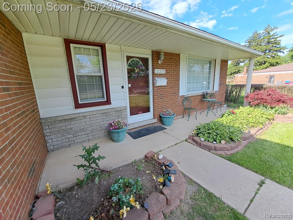 12275 East 11 Mile Road Warren, MI 48093 - Photo 2 of 22