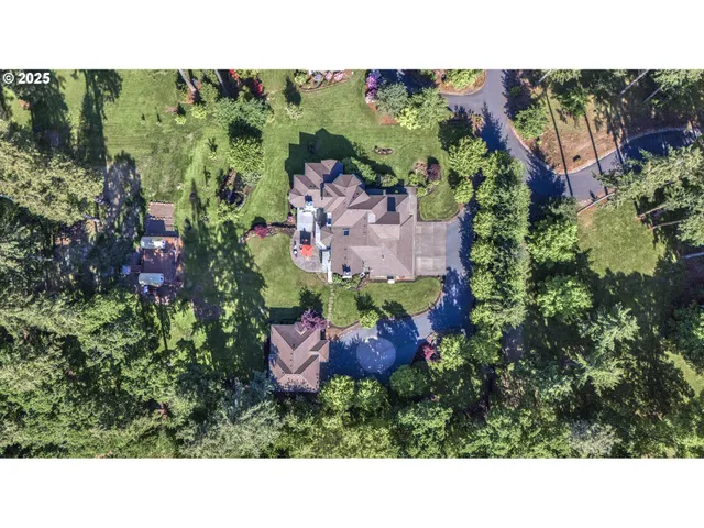 $1,299,979 | 8623 Blackhawk Court, Salem, OR 97317