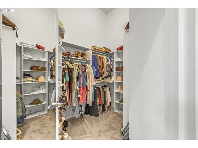 $1,299,979 | 8623 Blackhawk Court, Salem, OR 97317