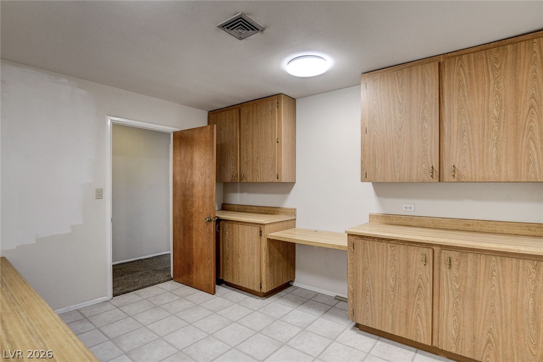 5600 Del Rey Avenue Las Vegas, NV 89146 - Photo 37 of 99