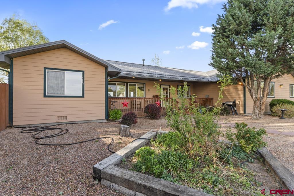 61393 Niagara Road Montrose, CO 81403 - Photo 2 of 45