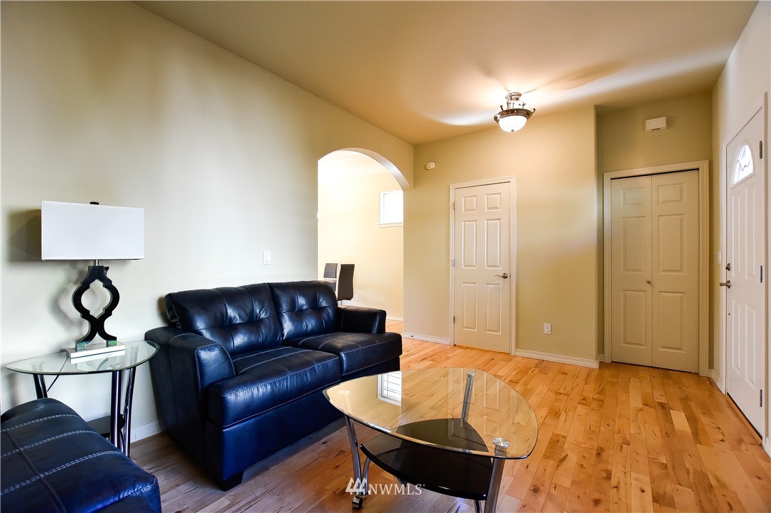 24032 40th Avenue Southeast, Unit 53 Bothell, WA 98021 - Photo 4 of 25