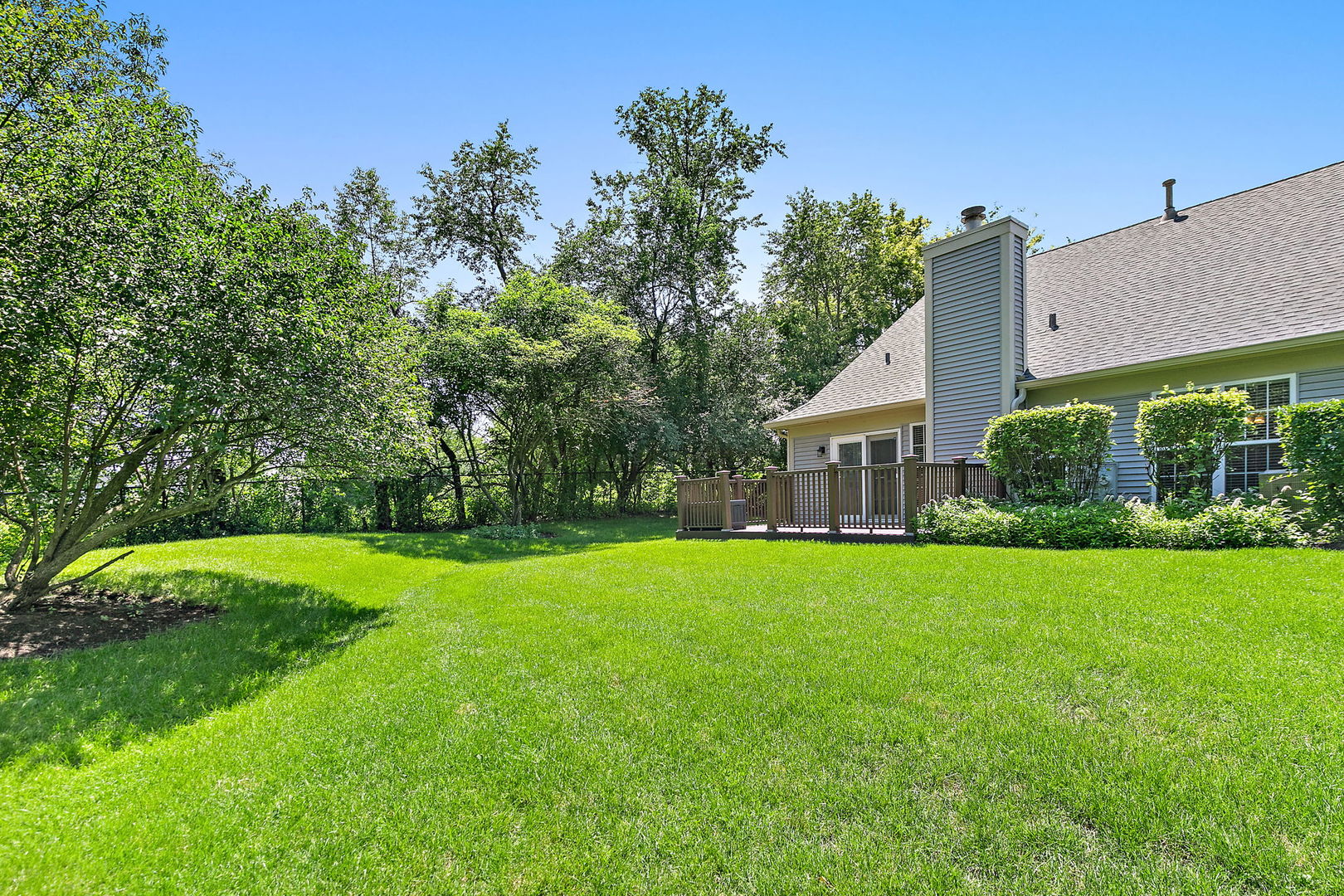 1248 Coldspring Road Elgin, IL 60120 - Photo 17 of 19