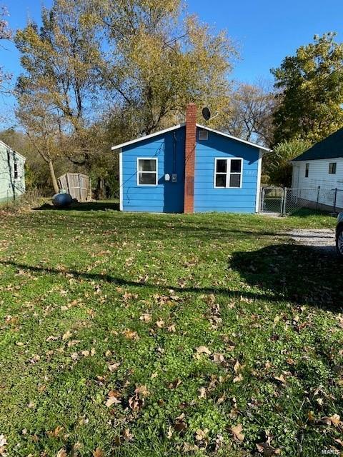 232 Grant Avenue Lebanon, MO 65536 - Photo 1 of 7