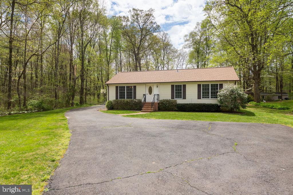 9674 Meetze Road Midland, VA 22728 - Photo 5 of 31 Gallery Image 5