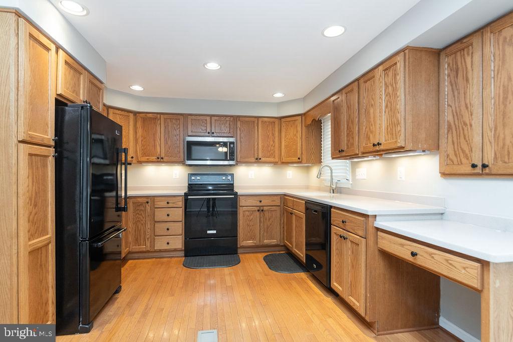 9674 Meetze Road Midland, VA 22728 - Photo 10 of 31 Gallery Image 10