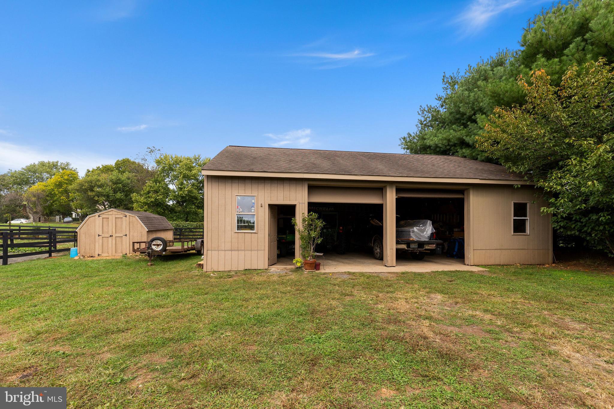 5434 Old Bust Head Road Broad Run, VA 20137 - Photo 4 of 41 Gallery Image 4