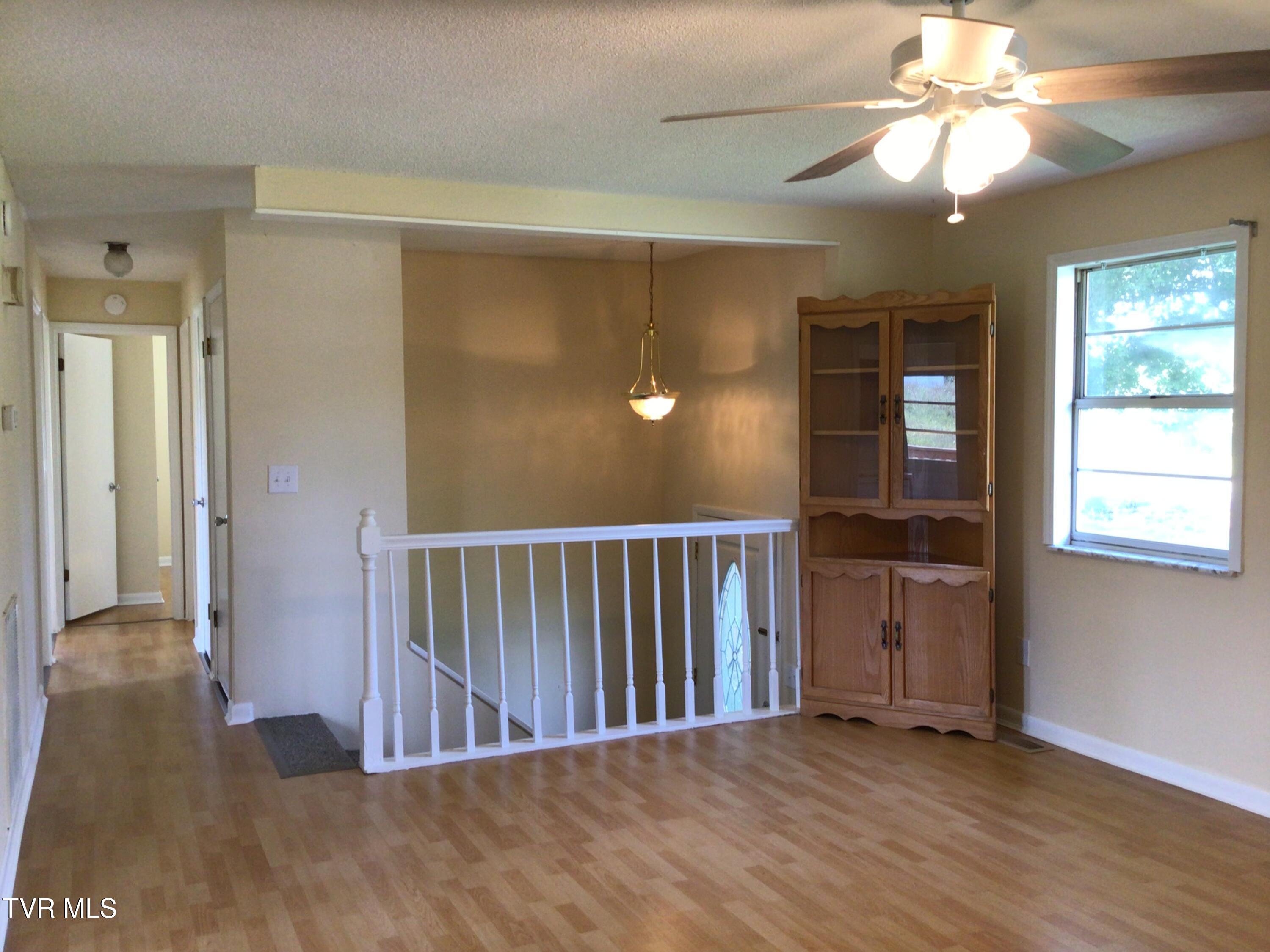 115 Mt Hebron Road Greeneville, TN 37743 - Photo 10 of 34 ABSOLUTE AUCTION