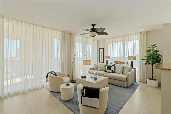 $9,500 | 550 Okeechobee Boulevard, Unit 1001, West Palm Beach, FL 33401